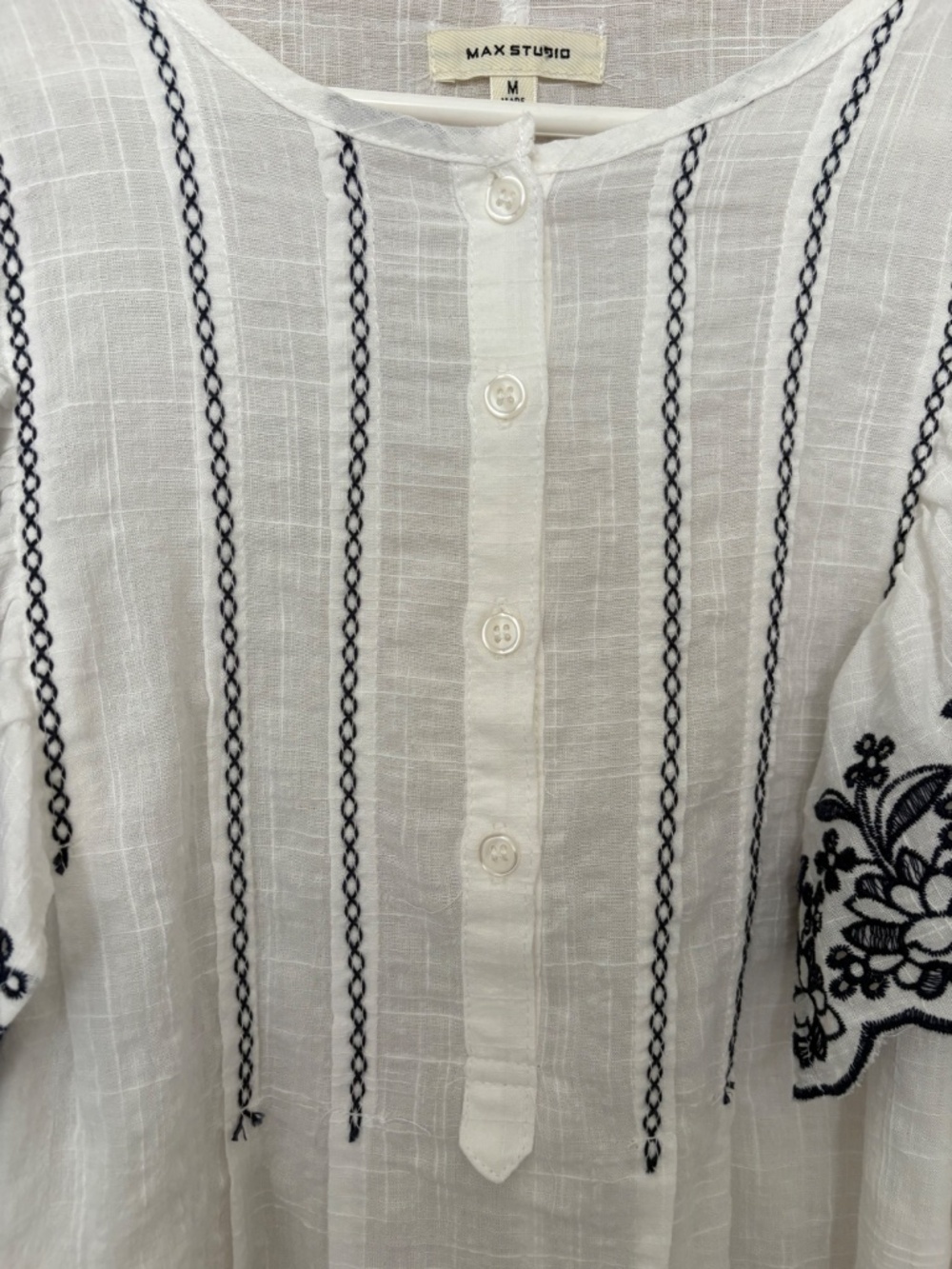 Embroidered White Max Studio Gauzy Shirt Size Medium - Picture 4 of 7
